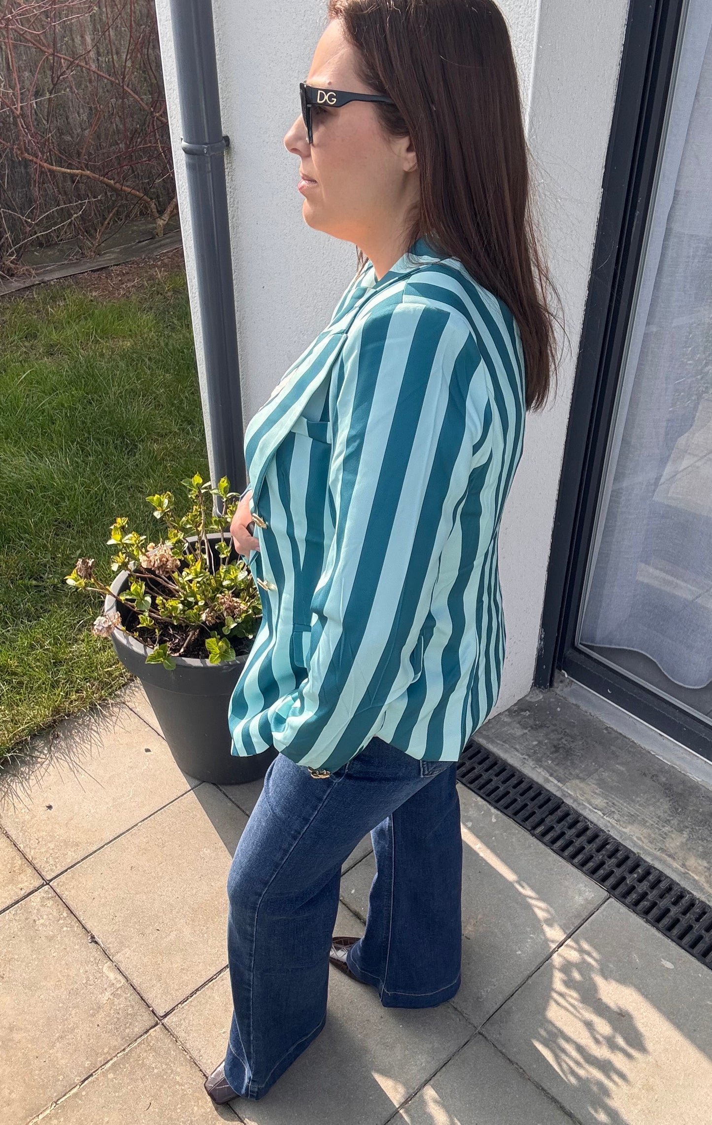 Veste blazer cintrée à rayures bleue