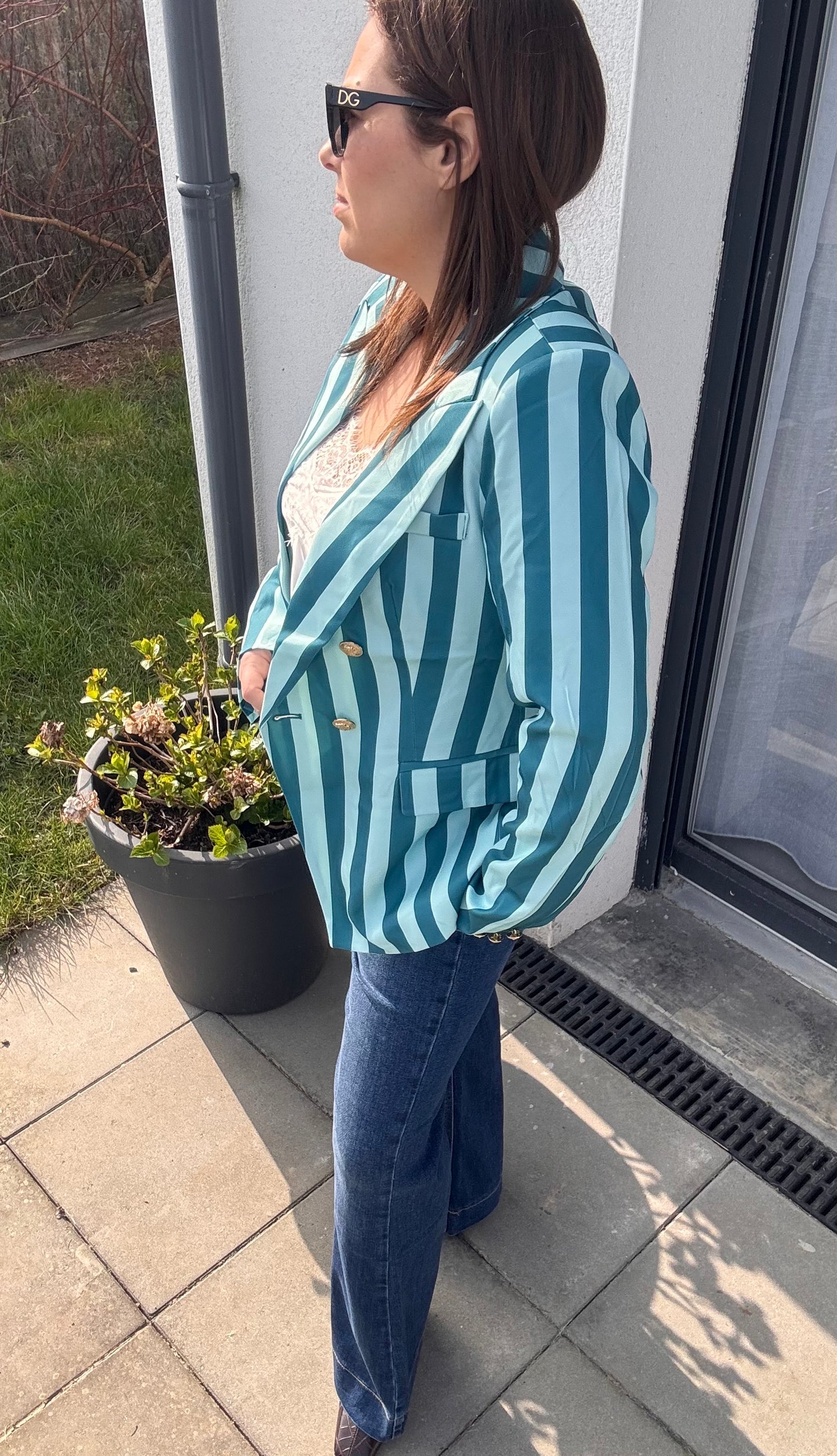 Veste blazer cintrée à rayures bleue
